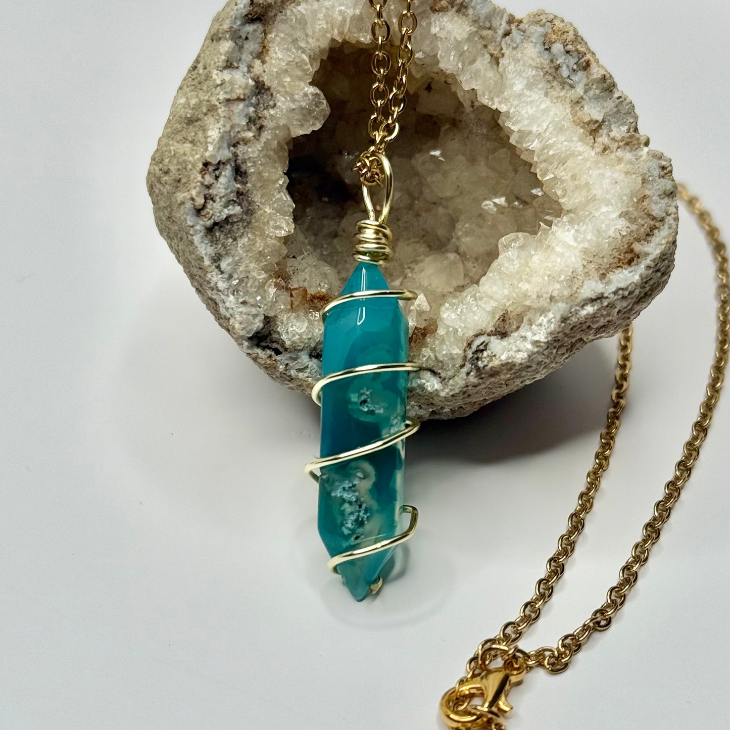 Gold Agate Necklace