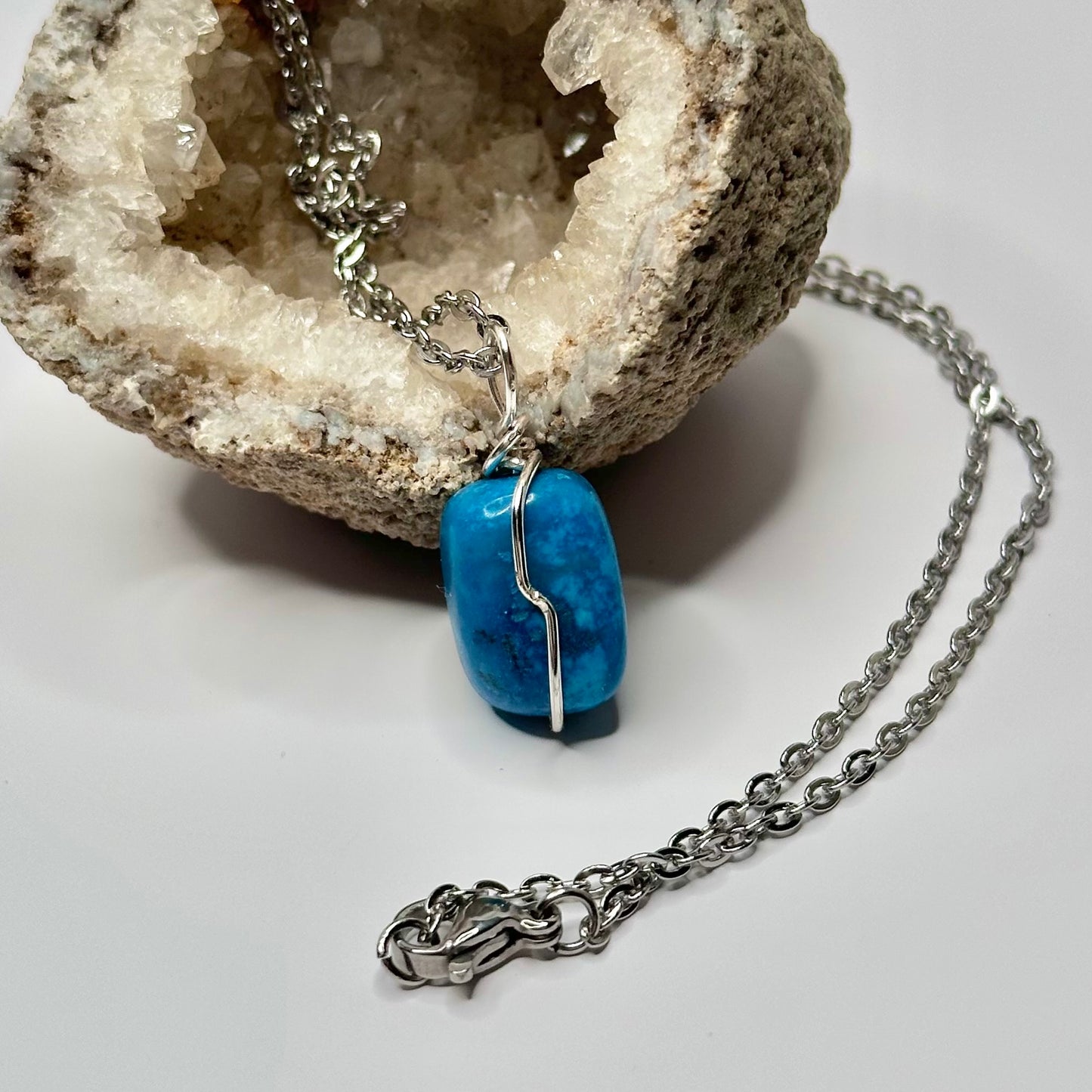 Silver Blue Dyed Howlite Necklace