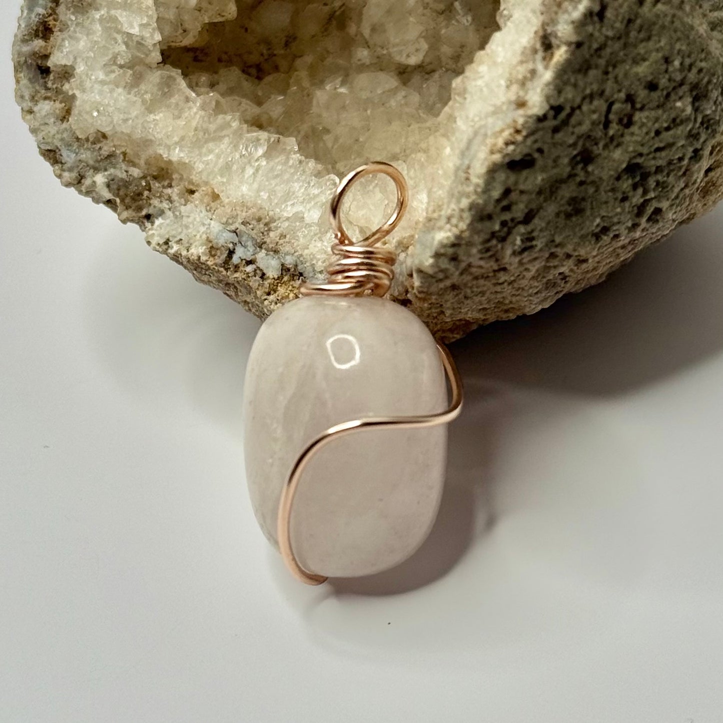 Rose Gold Rose Quartz Pendant