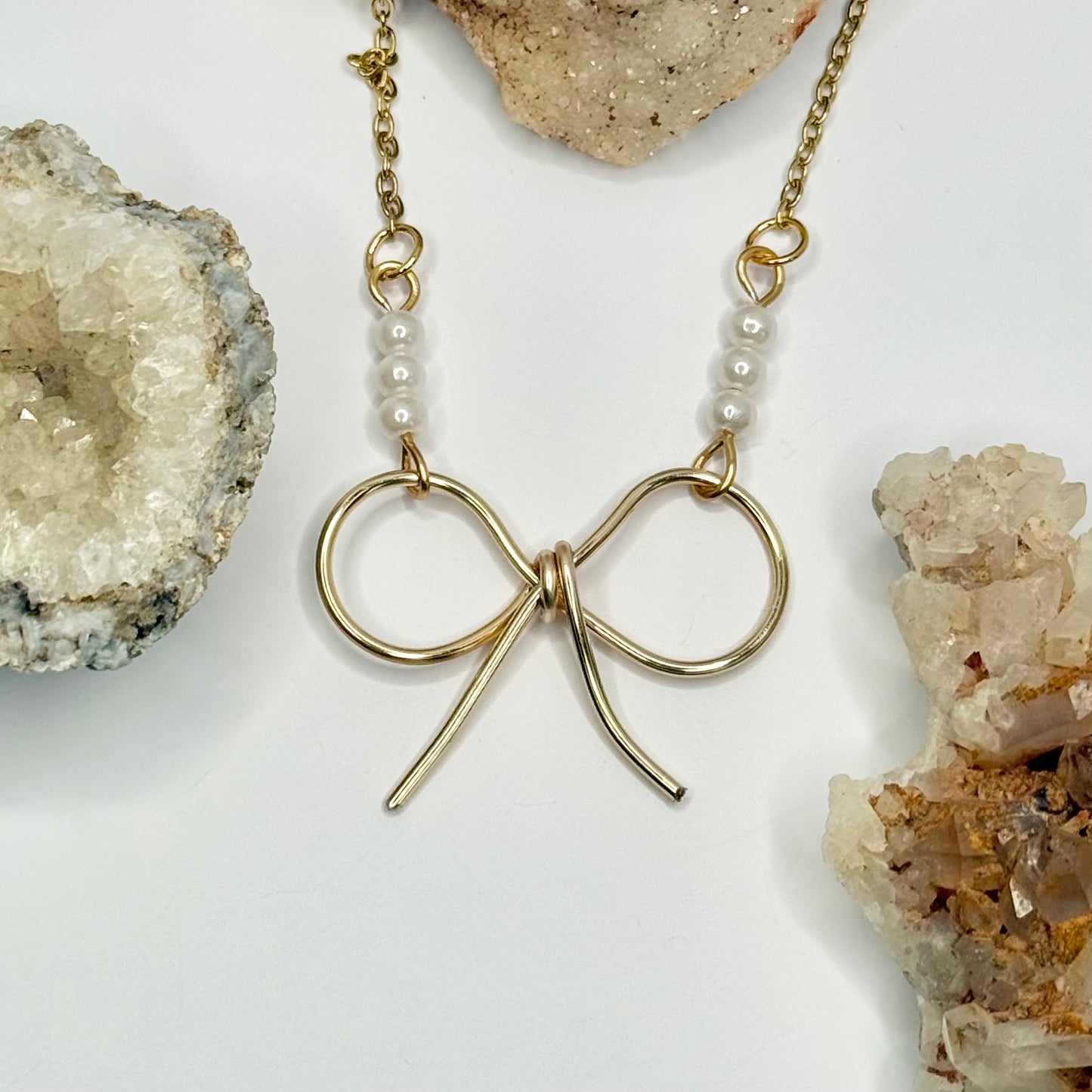 Gold Foe Pearl Bow Necklace