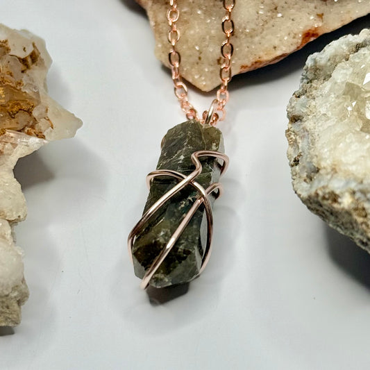 Rose Gold Labradorite Necklace