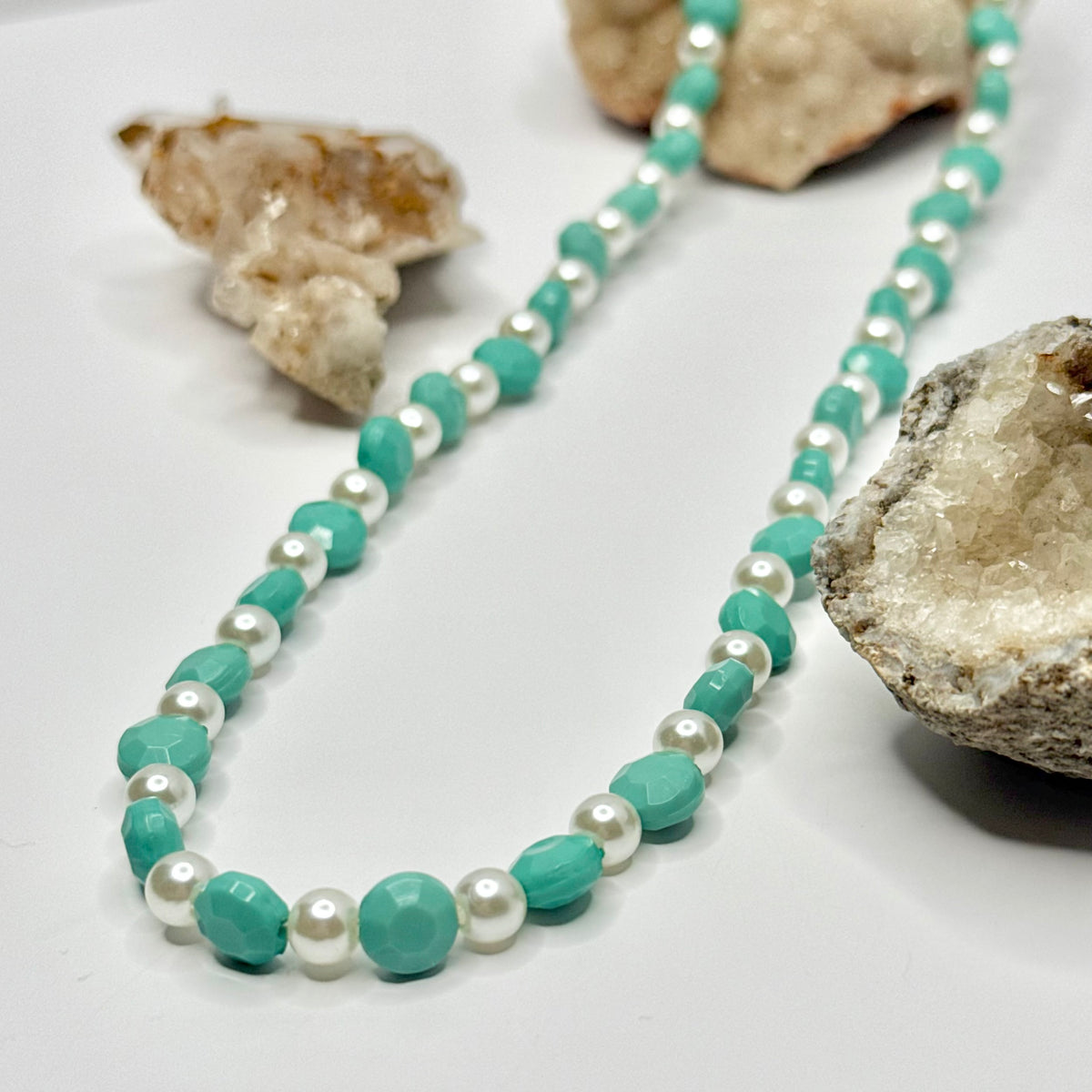 Foe Turquoise and Pearl Beaded Necklace