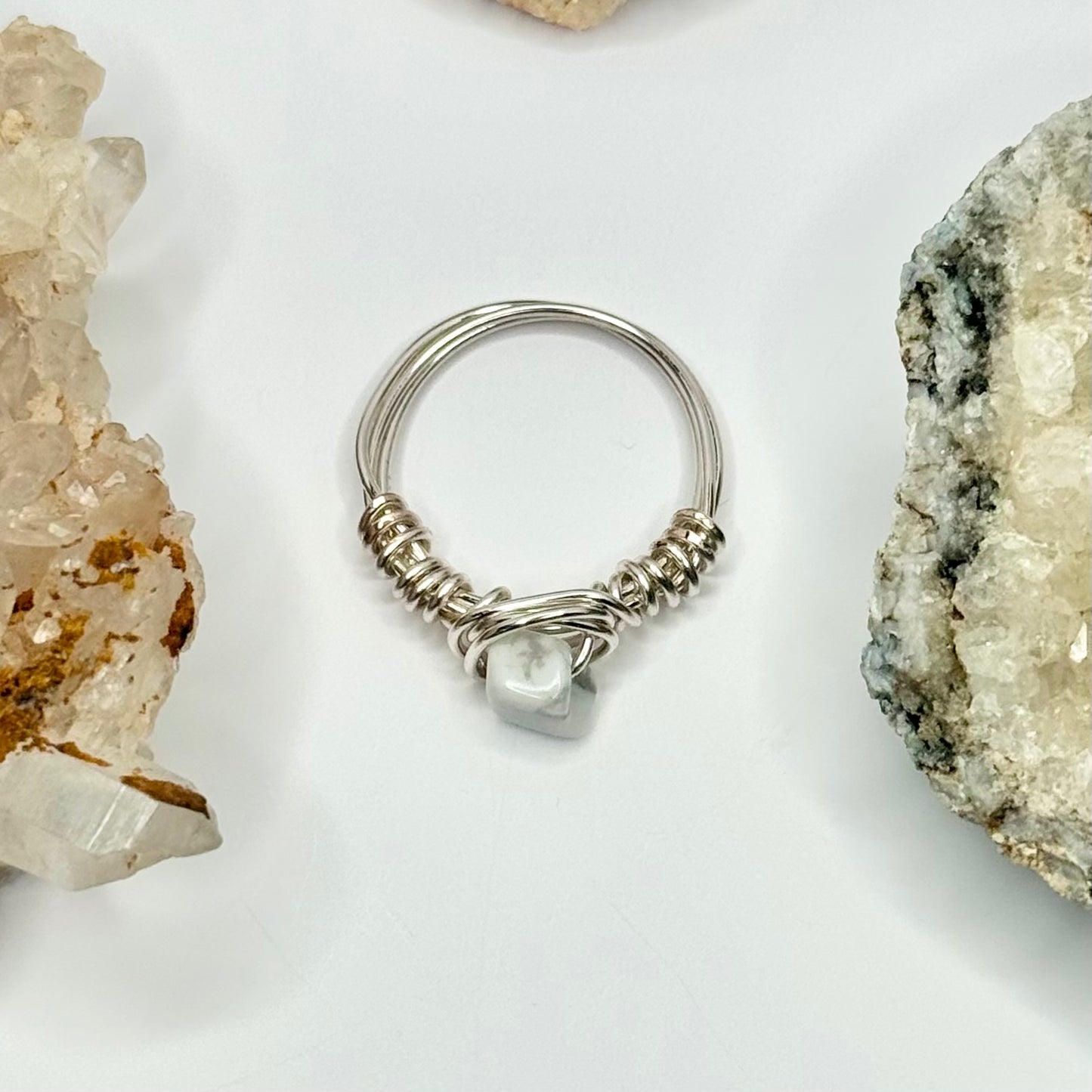 Silver Howlite Ring
